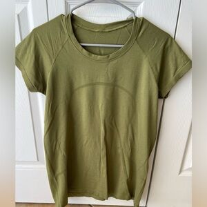 Lululemon Swiftly Tech Short Sleeve Shirt 2.0